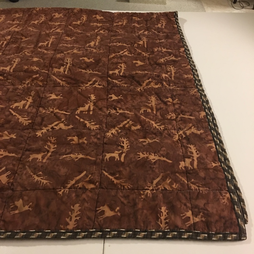Fall Design Handmade Quilt - Picture 15 of 16